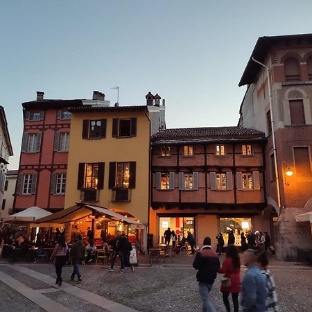 Lora Giusta Guest House Como Buitenkant foto